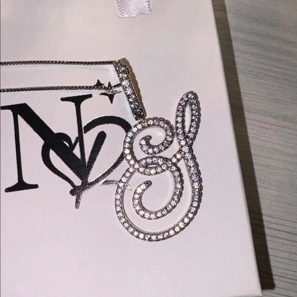 Stainless Steel and Crystal Initial “S” necklace, adjustable - Picture 2 of 6